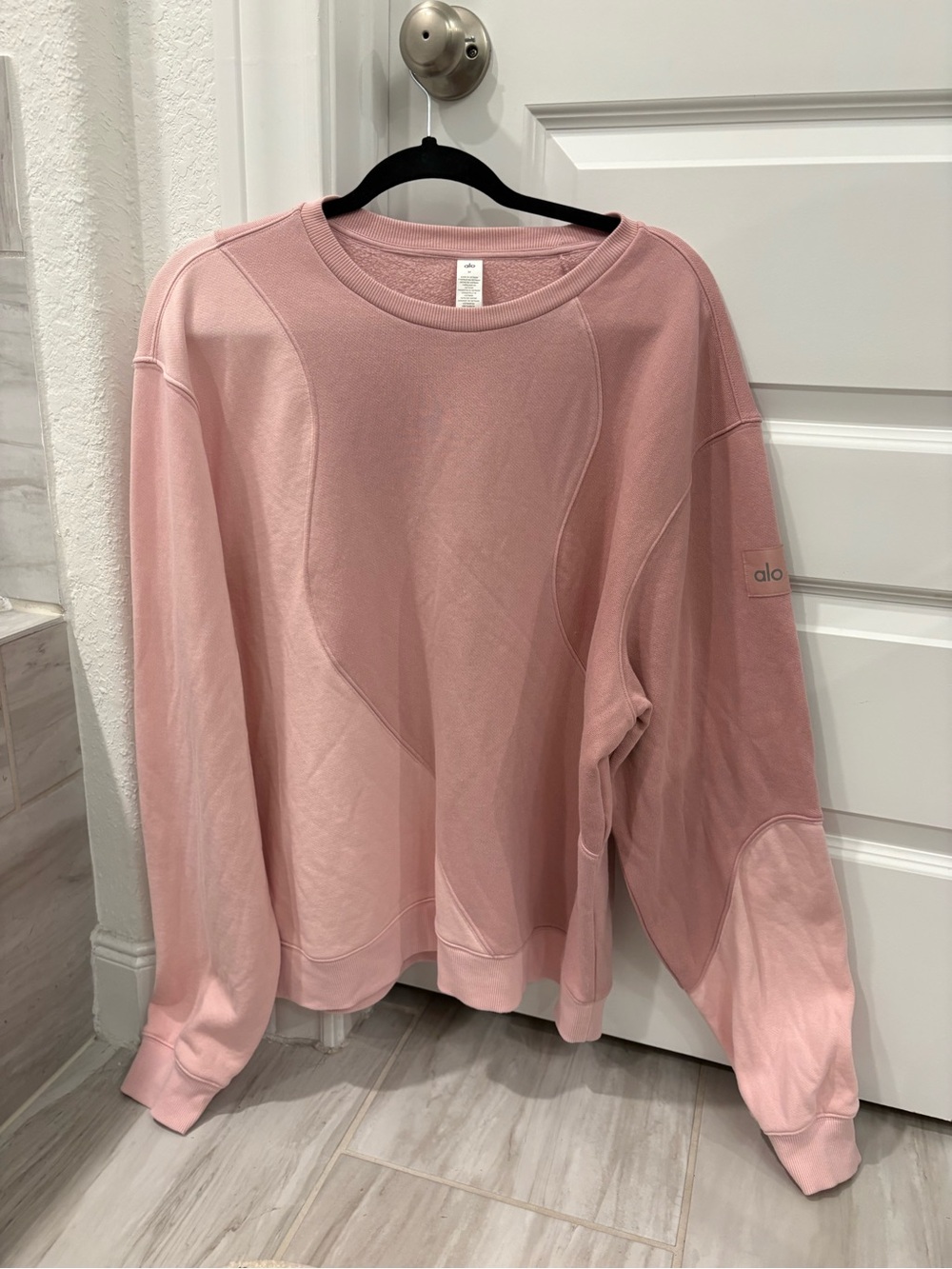 ALO Yoga Womens Pink Wave Sweatshirt